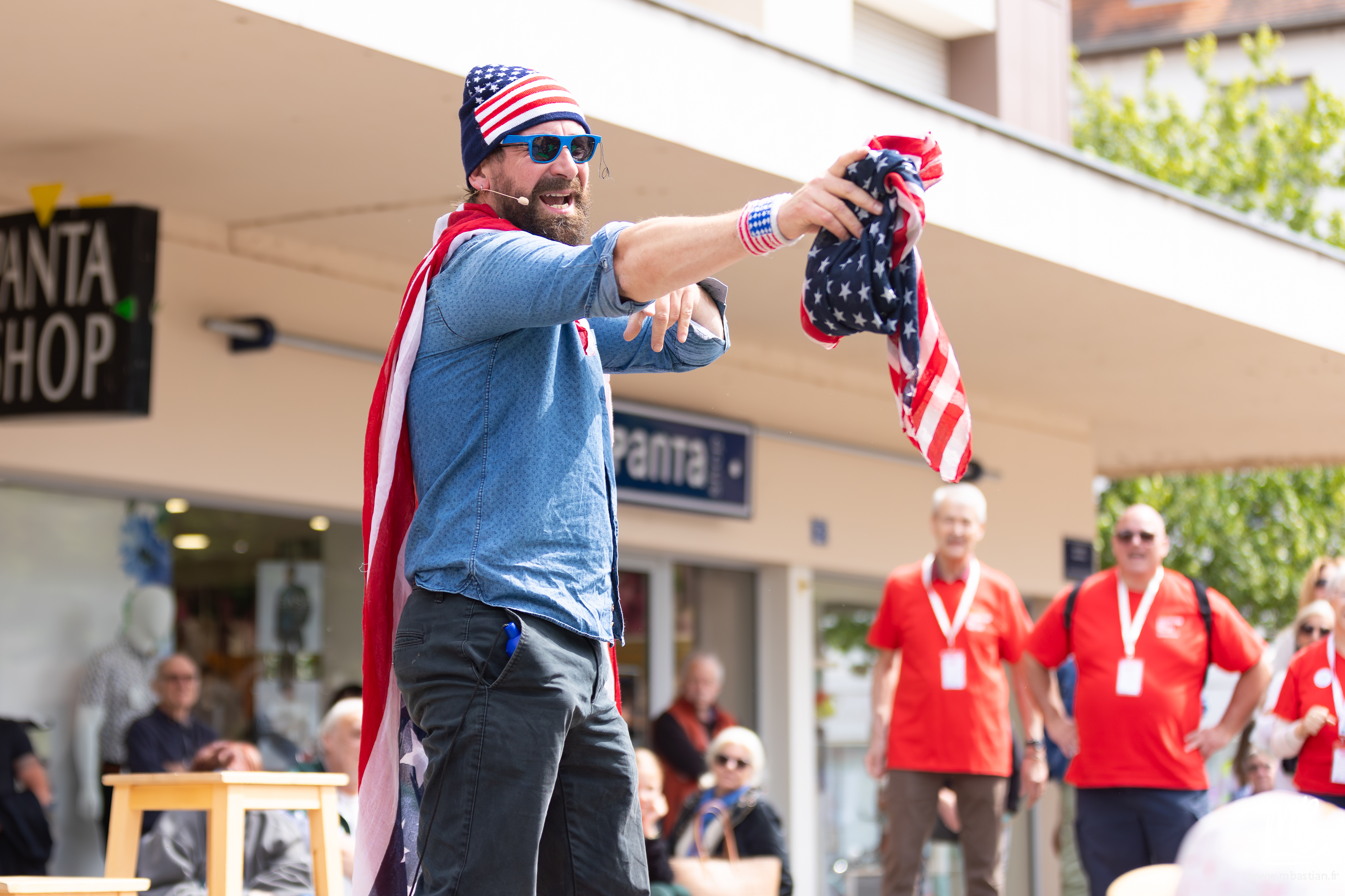 HDN2025 WALTER ET DENIS MB 53